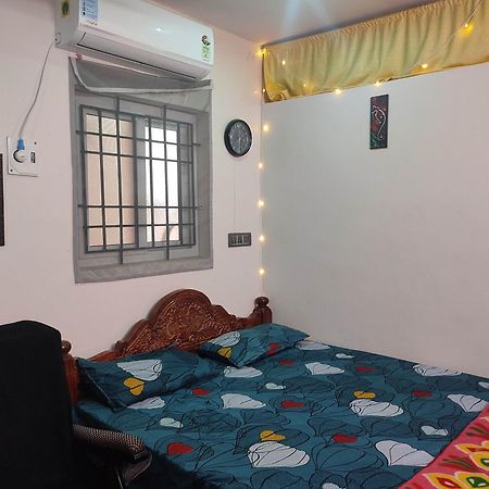 Blue Diamond Apartment Chennai Exterior photo